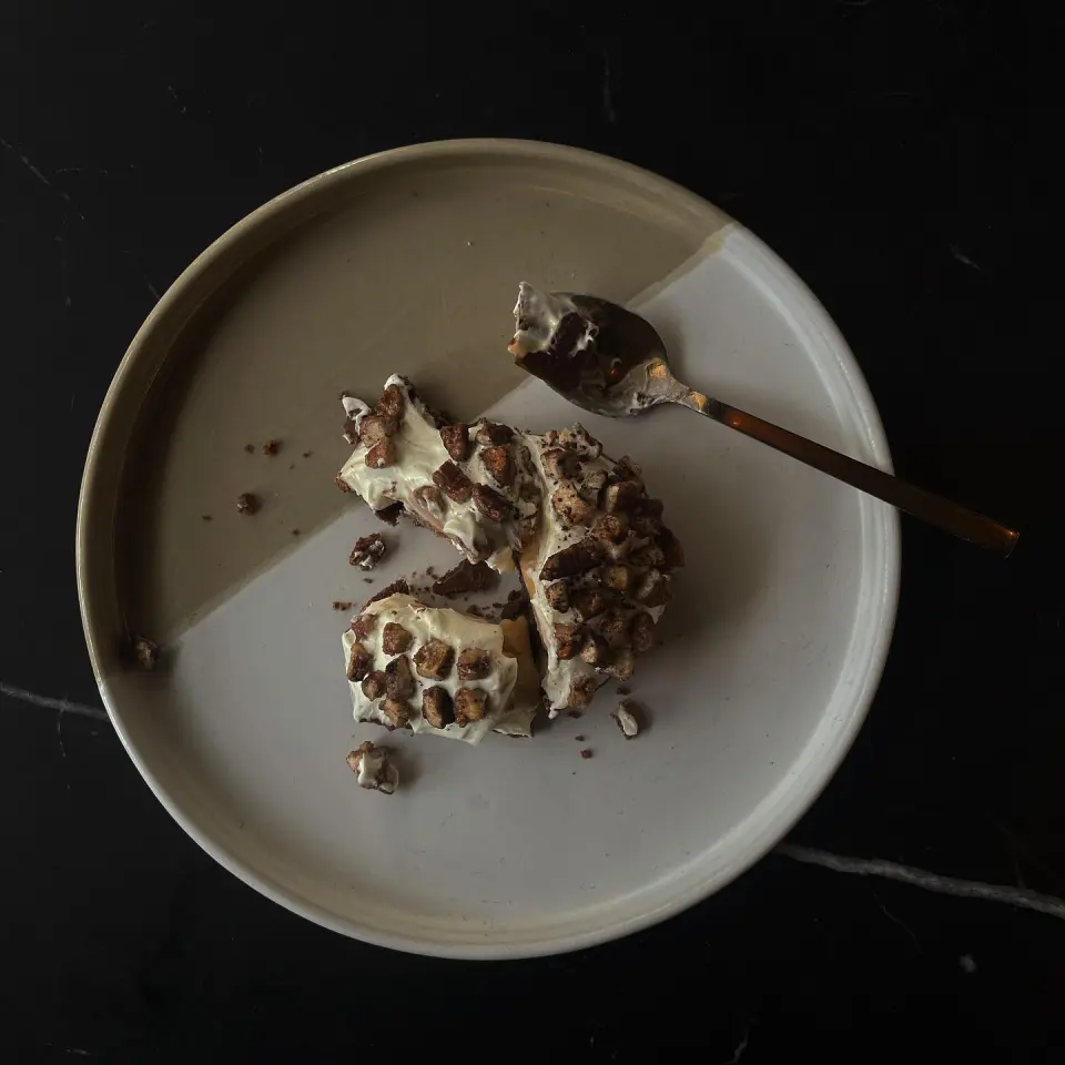 Tarta de cacao y toffee